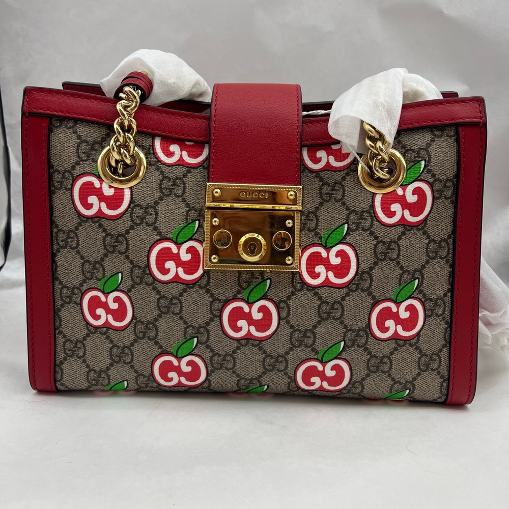 Authentic Gucci GG Supreme Apple Print Padlock Shoulder Bag 🍎✨ - Picture 5 of 16